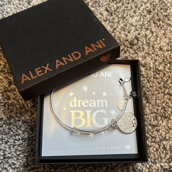 New Alex and Ani Bracelet - Picture 1 of 2